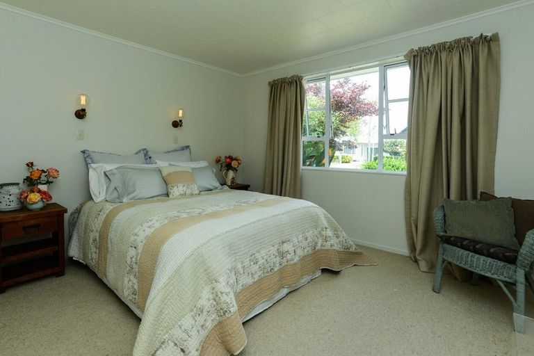 Photo of property in 704 Queen Street East, Parkvale, Hastings, 4122