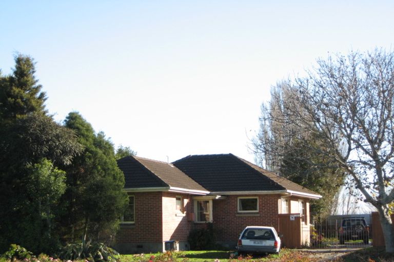 Photo of property in 887 Main North Road, Belfast, Christchurch, 8051