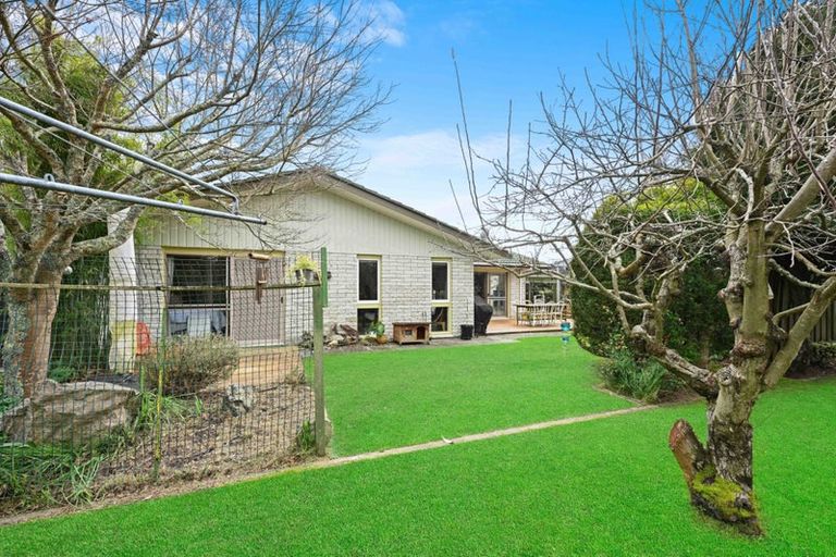 Photo of property in 56 Glen Lynne Avenue, Queenwood, Hamilton, 3210