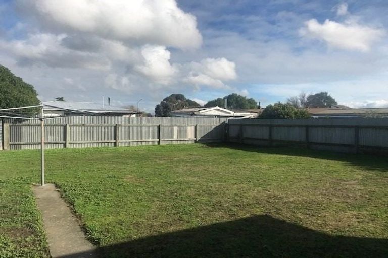 Photo of property in 8 Montrose Place, Flaxmere, Hastings, 4120