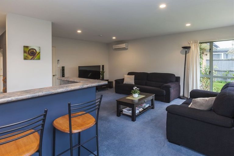 Photo of property in 2/7 Worthy Street, Ilam, Christchurch, 8041