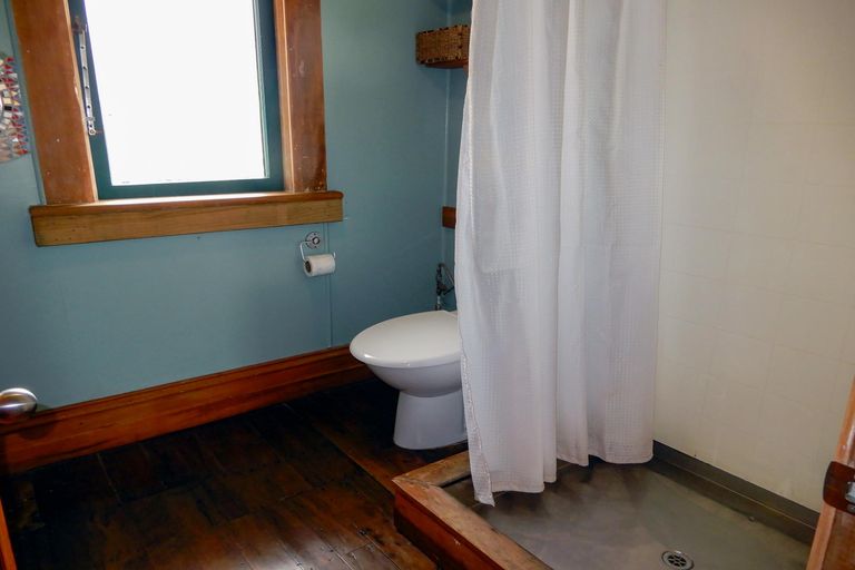 Photo of property in 12 Greta Street, South Hill, Oamaru, 9400