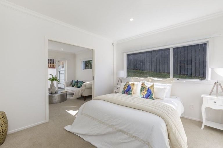 Photo of property in 100 Stapleford Crescent, Browns Bay, Auckland, 0630