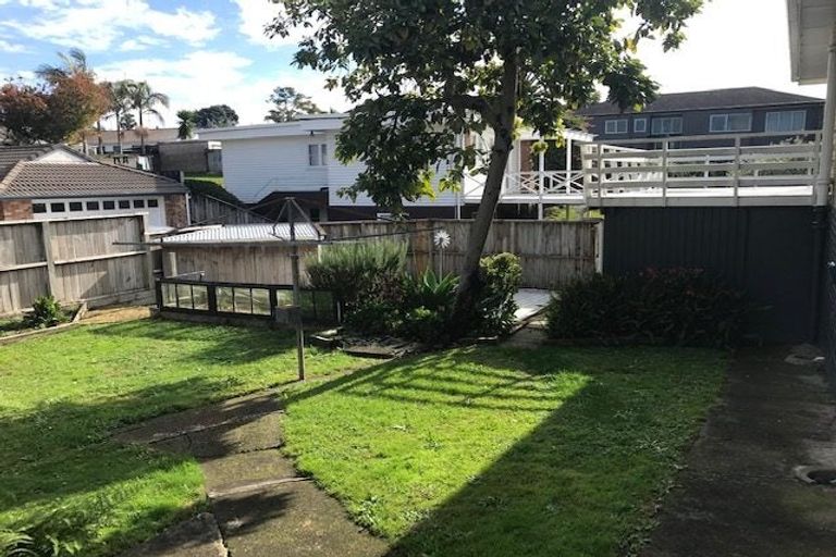 Photo of property in 1/39 Elliot Street, Howick, Auckland, 2014