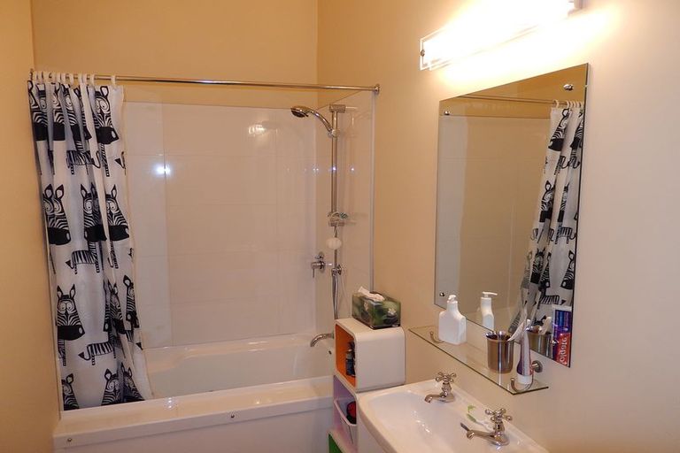 Photo of property in 5 Ure Street, South Hill, Oamaru, 9400