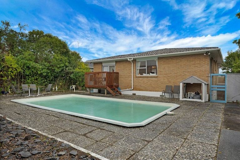 Photo of property in 3 Dundas Place, Henderson, Auckland, 0612