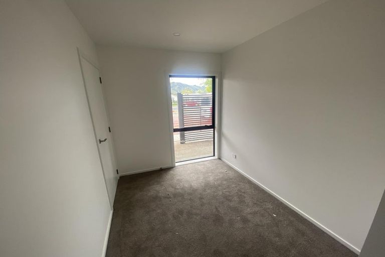 Photo of property in 18a King Street, Upper Hutt Central, Upper Hutt, 5018