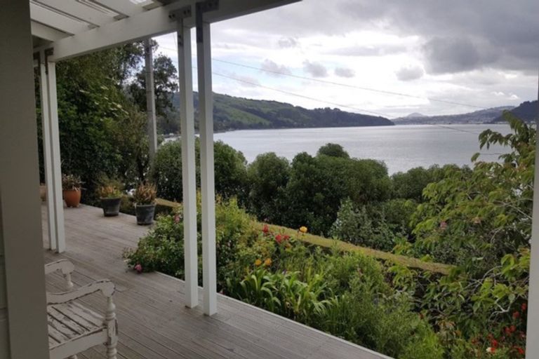 Photo of property in 3 Ngaio Street, Macandrew Bay, Dunedin, 9014
