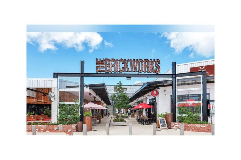 Photo of property in Tuscany Towers, 11/1 Ambrico Place, New Lynn, Auckland, 0600