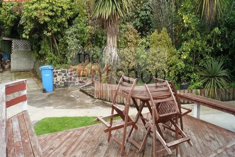 Photo of property in 4 Byron Street, Mornington, Dunedin, 9011