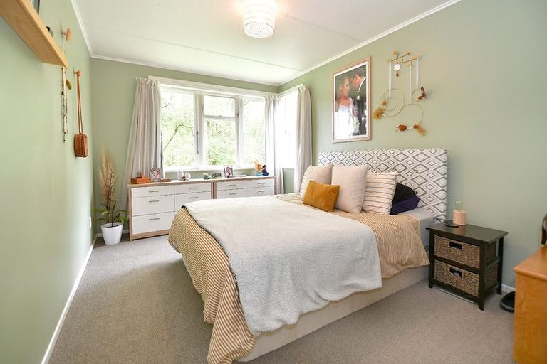 Photo of property in 136 Awaroa Road, Helensville, 0800