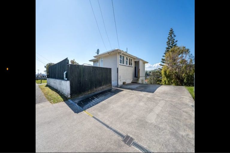 Photo of property in 101 Sievers Grove, Cannons Creek, Porirua, 5024