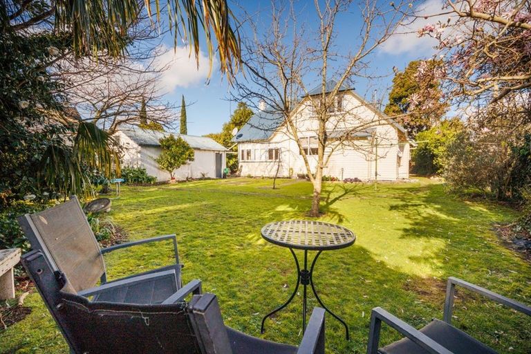 Photo of property in 100 Marne Street, Hokowhitu, Palmerston North, 4410