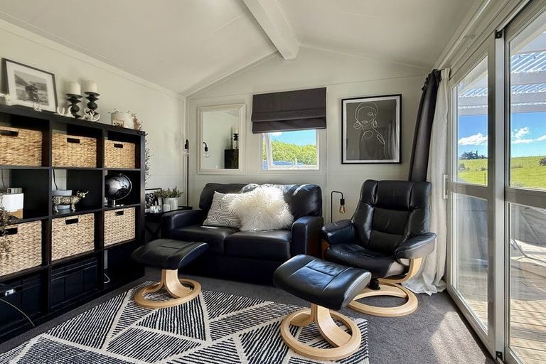 Photo of property in 88 Maytown Road, Waimate, 7978