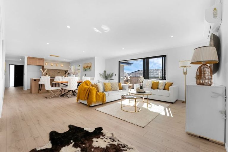 Photo of property in 11 Dolcetto Place, Pokeno, 2402