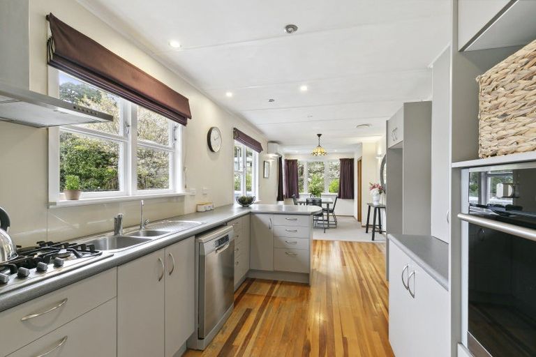 Photo of property in 79 South Karori Road, Karori, Wellington, 6012