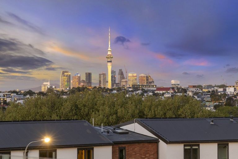 Photo of property in 302/54 Surrey Crescent, Grey Lynn, Auckland, 1021