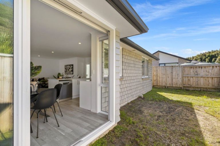 Photo of property in 69a Pakanga Grove, Pyes Pa, Tauranga, 3112