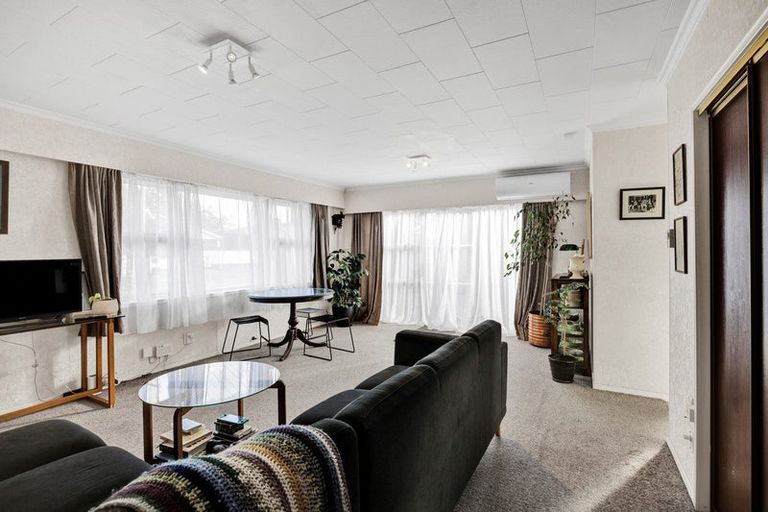 Photo of property in 16 High Street, Hawera, 4610