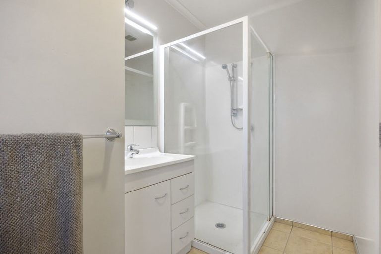 Photo of property in 30 Titri Road, Waihola, Outram, 9073