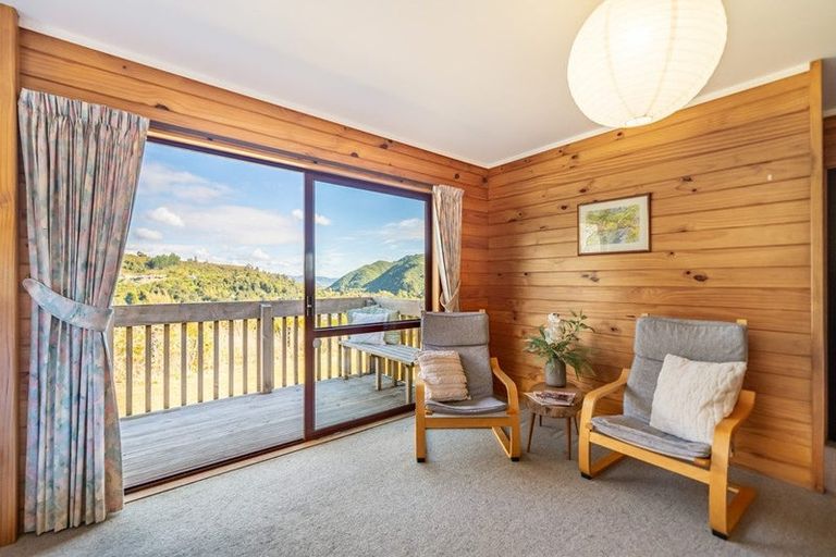 Photo of property in 49a Gillespies Road, Birchville, Upper Hutt, 5018