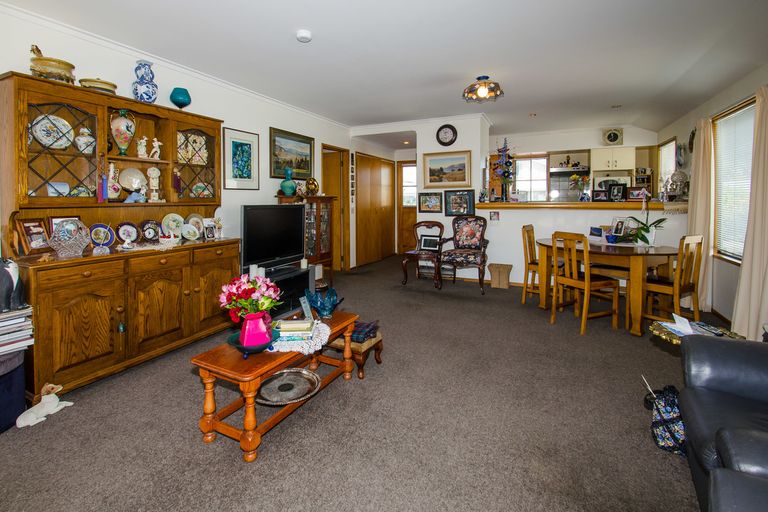 Photo of property in Balmoral Park, 11/31 Eastbourne Street, Caversham, Dunedin, 9012