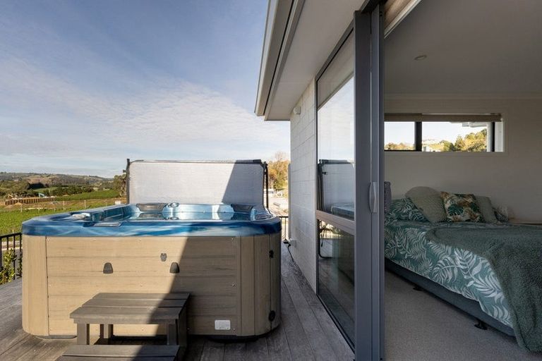 Photo of property in 39 Flounder Drive, Omokoroa, 3114