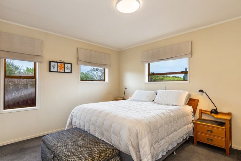 Photo of property in 16 Kempton Place, Richmond Heights, Taupo, 3330