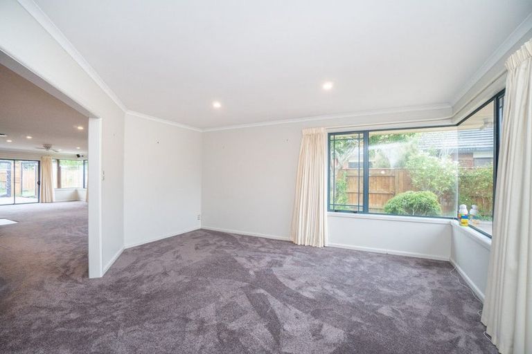 Photo of property in 64 Royal Oak Drive, Kelvin Grove, Palmerston North, 4414