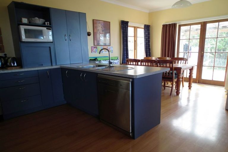 Photo of property in 32 Forth Street, Oamaru North, Oamaru, 9400