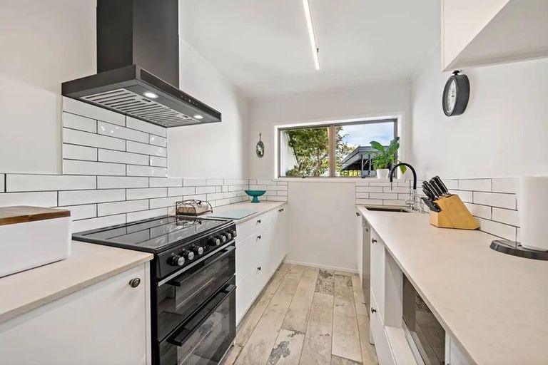 Photo of property in 2/5 The Terrace, Takapuna, Auckland, 0622