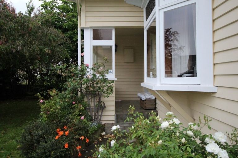 Photo of property in 45 Saint Johns Avenue, Palmerston North, 4414