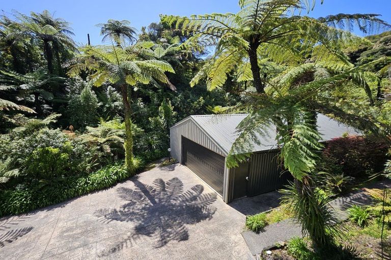 Photo of property in 19 Loris Place, Karoro, Greymouth, 7805