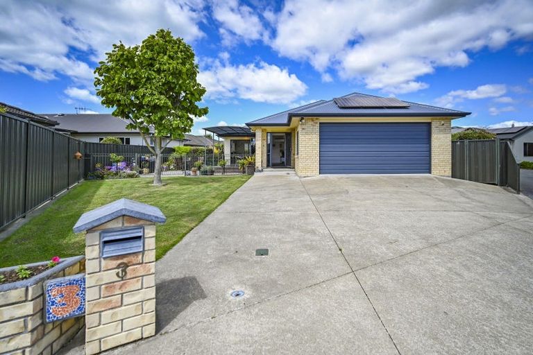 Photo of property in 3 Harrison Court, Clive, 4102