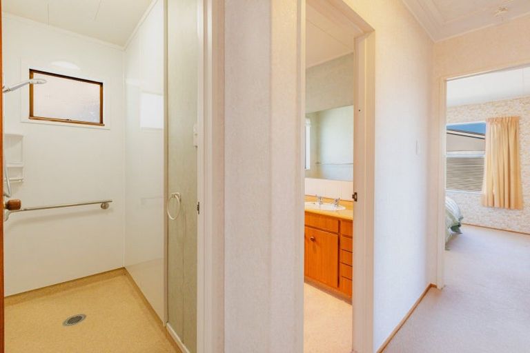 Photo of property in 15 Mclean Terrace, Waipukurau, 4200