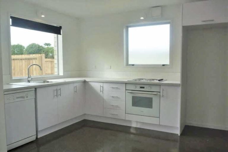 Photo of property in 1/14 Church Square, Addington, Christchurch, 8024