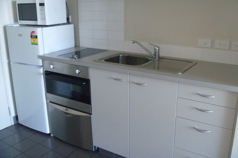 Photo of property in Proximity Apartments, 910/17 Osterley Way, Manukau, Auckland, 2104