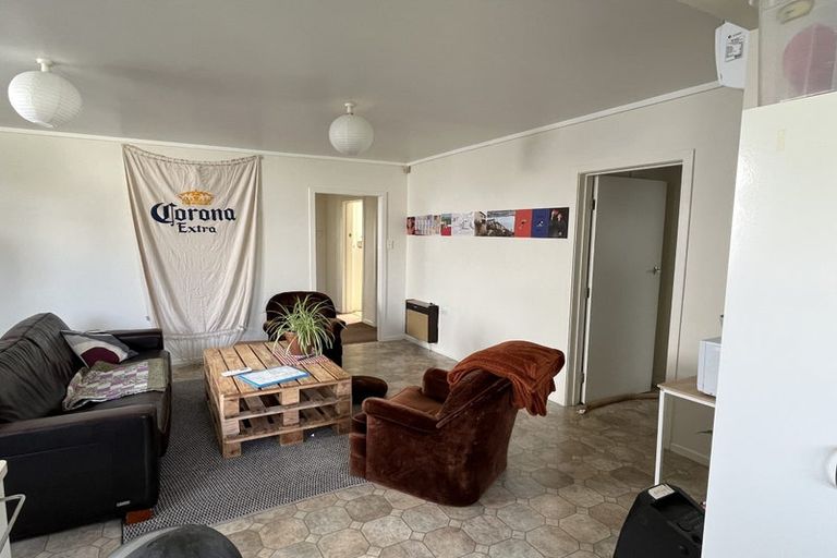 Photo of property in 23 Waldegrave Street, Palmerston North, 4410