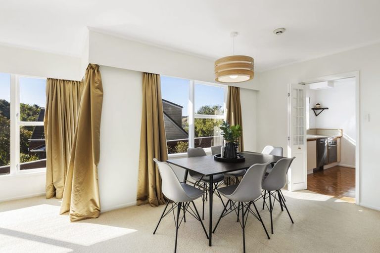 Photo of property in 1 Cranwell Street, Churton Park, Wellington, 6037