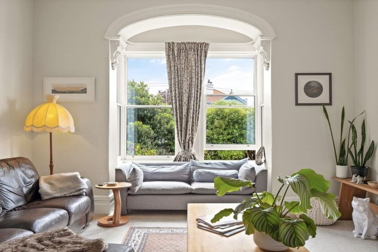 Photo of property in 77 Bedford Street, Saint Clair, Dunedin, 9012