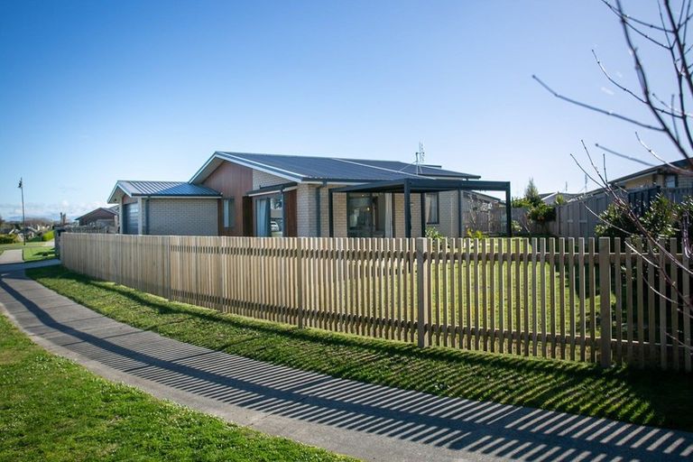 Photo of property in 48 Pengover Avenue, Leamington, Cambridge, 3432