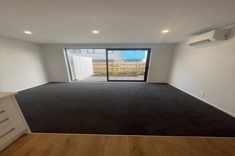 Photo of property in 3/3234 Great North Road, New Lynn, Auckland, 0600