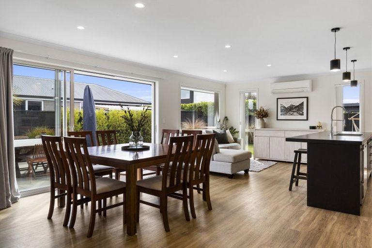 Photo of property in 8 Huka Heights Drive, Rangatira Park, Taupo, 3330