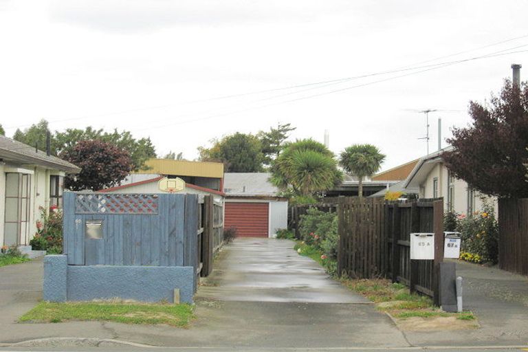 Photo of property in 2/65 Northcote Road, Northcote, Christchurch, 8052