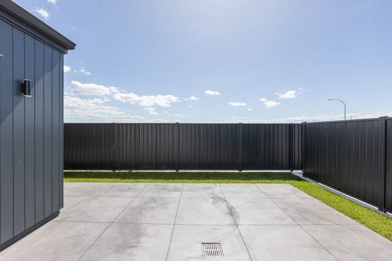 Photo of property in 6 Wai Whatu Street, Meeanee, Napier, 4110