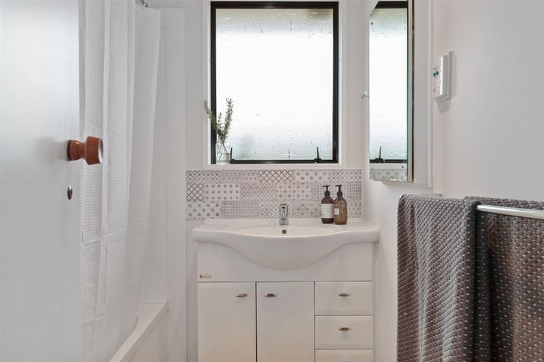 Photo of property in 69 Young Street, Morrinsville, 3300