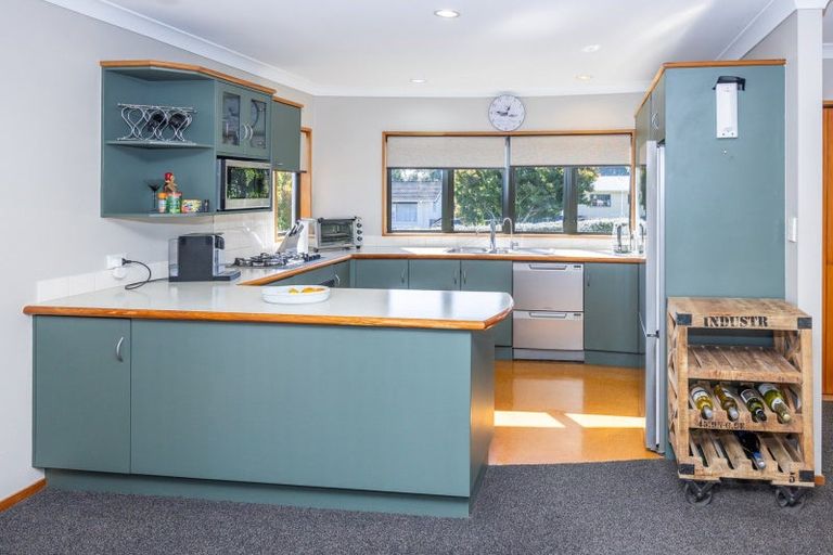 Photo of property in 1 Sunnyhills Avenue, Glenview, Hamilton, 3206