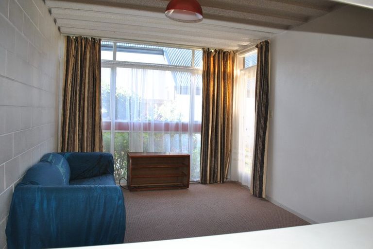 Photo of property in 2/106 Nursery Road, Phillipstown, Christchurch, 8011