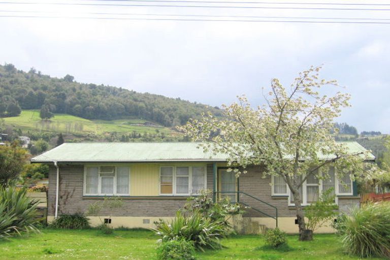 Photo of property in 21 Turner Drive, Western Heights, Rotorua, 3015
