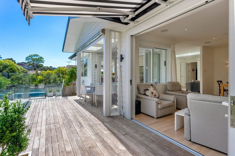 Photo of property in 9 Penzance Road, Mairangi Bay, Auckland, 0630